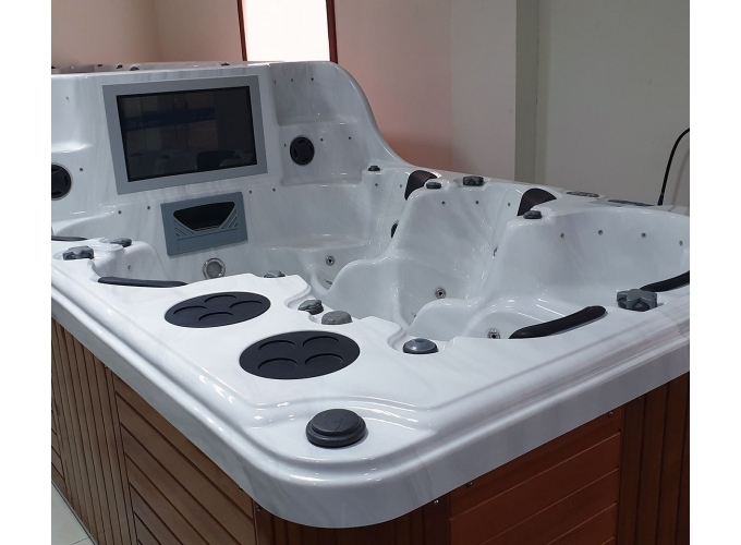 Спа бассейн акриловый JNJ Spas Swim SPA-8178 (рис.1)