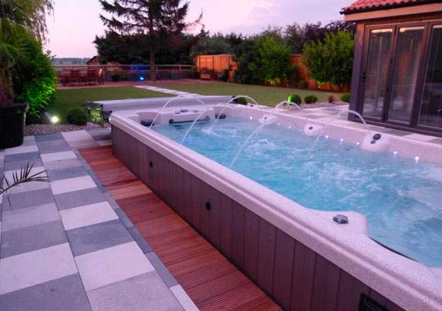 Бассейн СПА с противотоком Swim Spa Pro XSP (рис.4) Бассейн СПА с противотоком Swim Spa Pro XSP (рис.4)