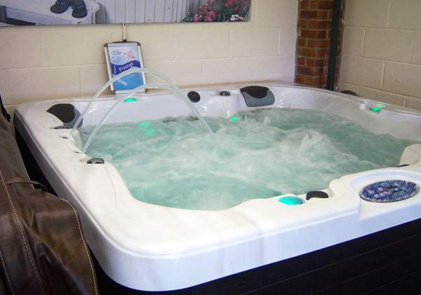 спа-бассейн Vita Spa Prestige (рис.6) спа-бассейн Vita Spa Prestige (рис.6)