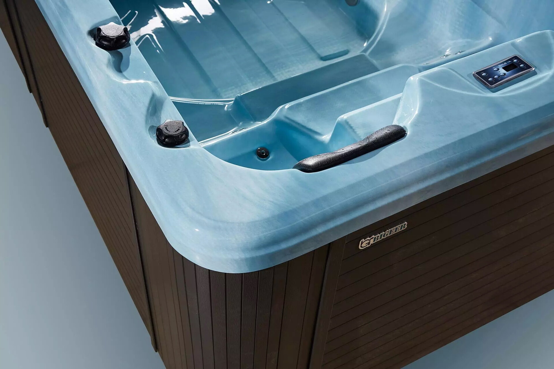 Плавательный бассейн с противотоком Bigeer Вива Swim Spa BG6601 (рис.5) Плавательный бассейн с противотоком Bigeer Вива Swim Spa BG6601 (рис.5)