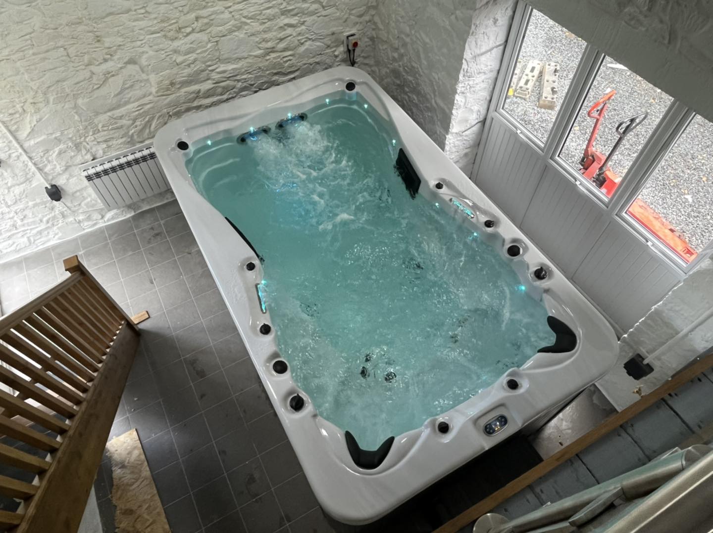 Плавательный спа-бассейн Lovia Spa ZR6801 (рис.11) Плавательный спа-бассейн Lovia Spa ZR6801 (рис.11)