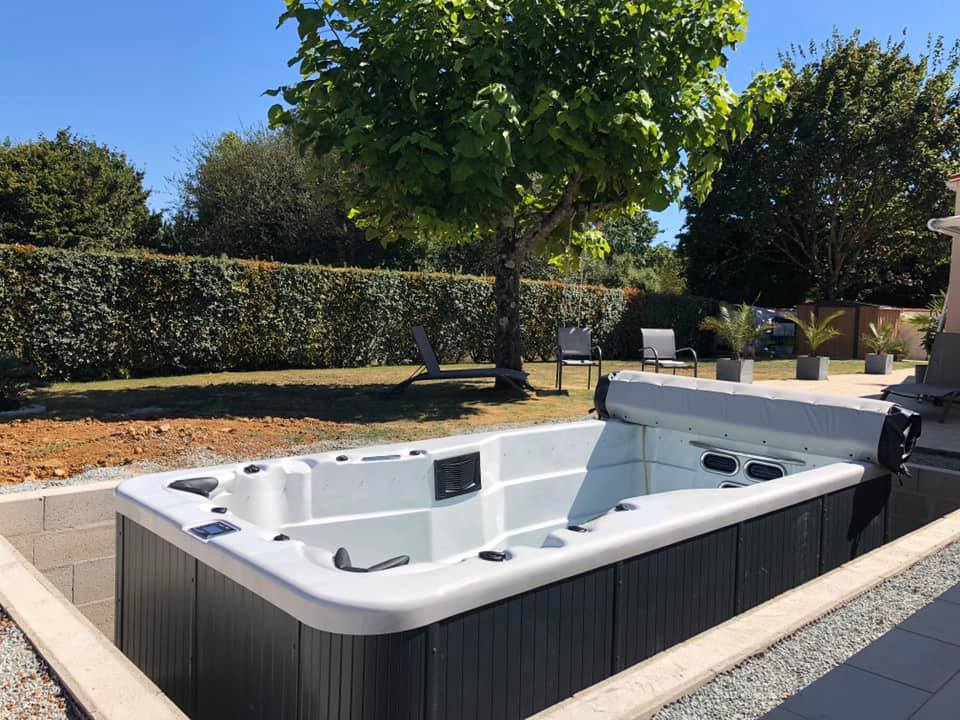 Плавательный спа-бассейн Lovia Spa ZR6801 (рис.8) Плавательный спа-бассейн Lovia Spa ZR6801 (рис.8)