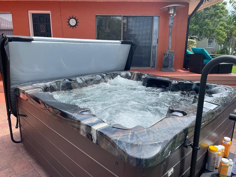 Спа ванна уличная Vita Spa Riviera (рис.1)