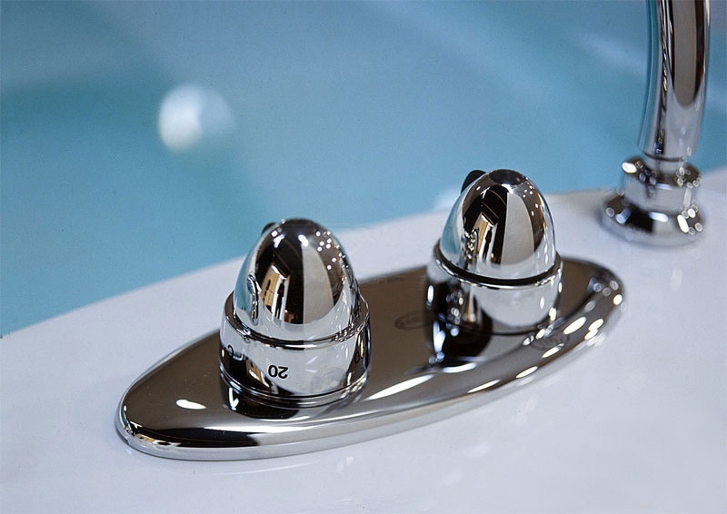 Гидромассажная ванна Jacuzzi Maxima (рис.6) Гидромассажная ванна Jacuzzi Maxima (рис.6)