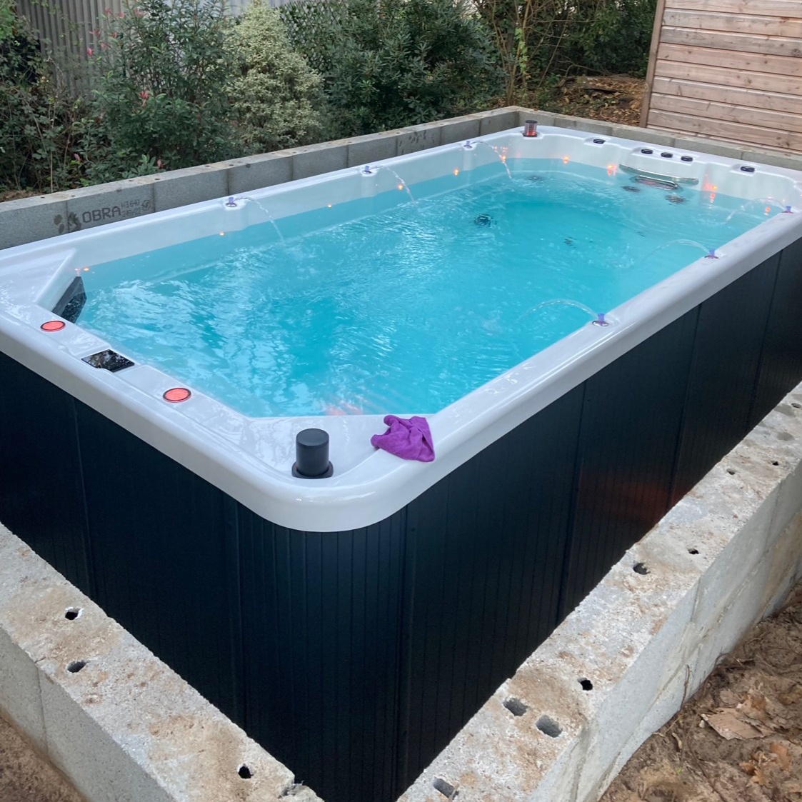 Бассейн спа плавательный Lovia Spa ZR7861 (рис.2)