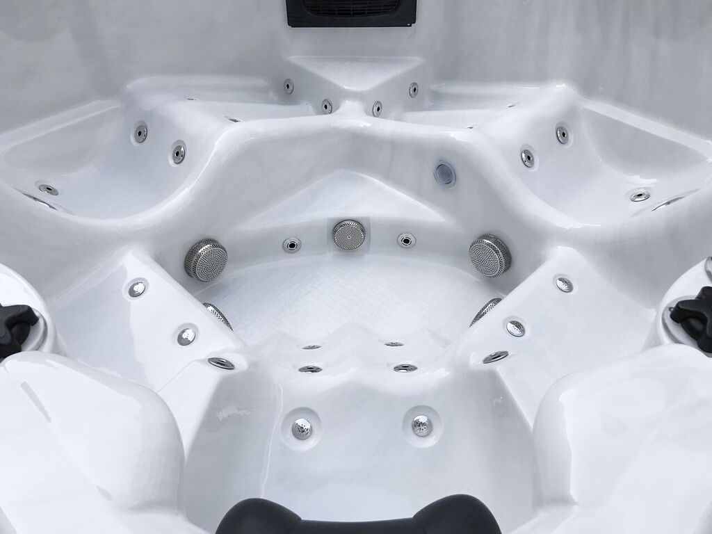 Спа бассейн Passion Spas Signature Spa Florida (рис.9) Спа бассейн Passion Spas Signature Spa Florida (рис.9)