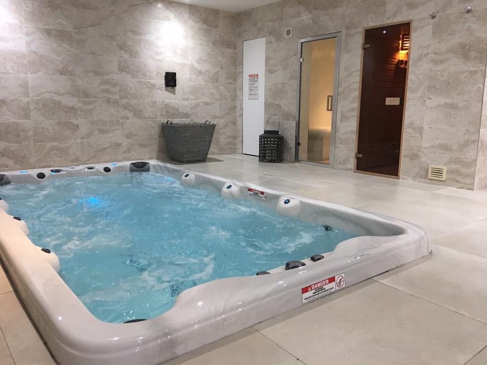Плавательный спа-бассейн с противотоком Vita Spa XL4 (рис.3) Плавательный спа-бассейн с противотоком Vita Spa XL4 (рис.3)