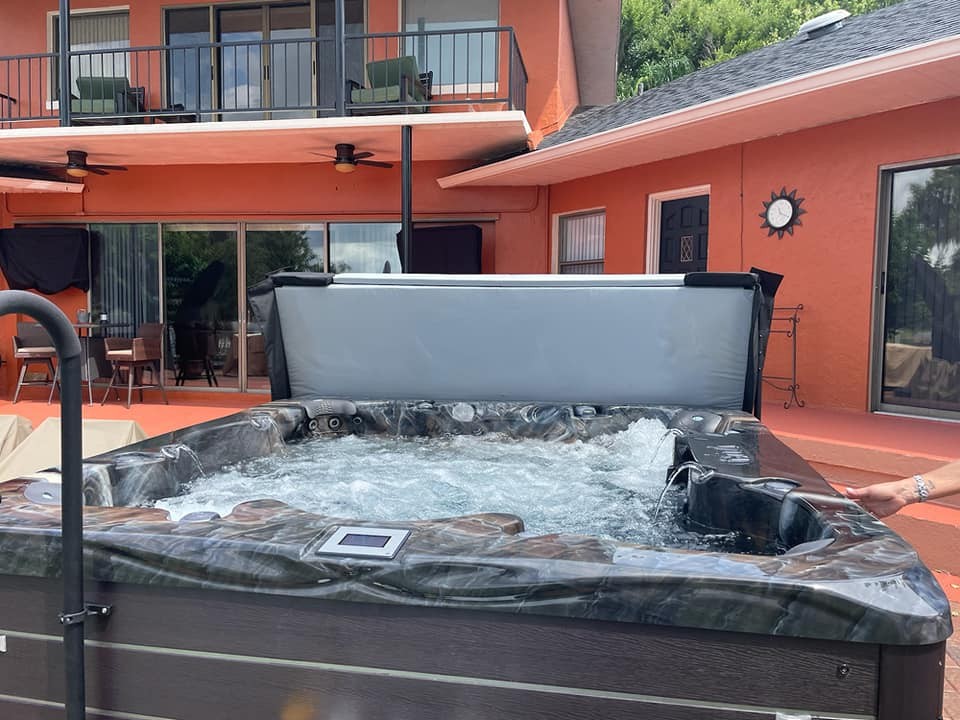 Спа ванна уличная Vita Spa Riviera (рис.2)