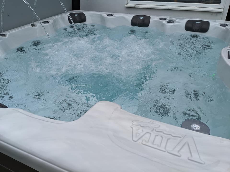 Гидромассажный Спа бассейн Vita Spa Salon (рис.2)