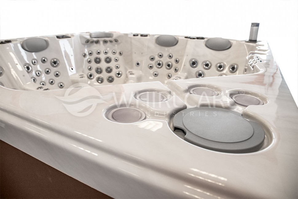 Гидромассажный СПА бассейн WhirlCare K-Luxury-Edition Champion (рис.9) Гидромассажный СПА бассейн WhirlCare K-Luxury-Edition Champion (рис.9)