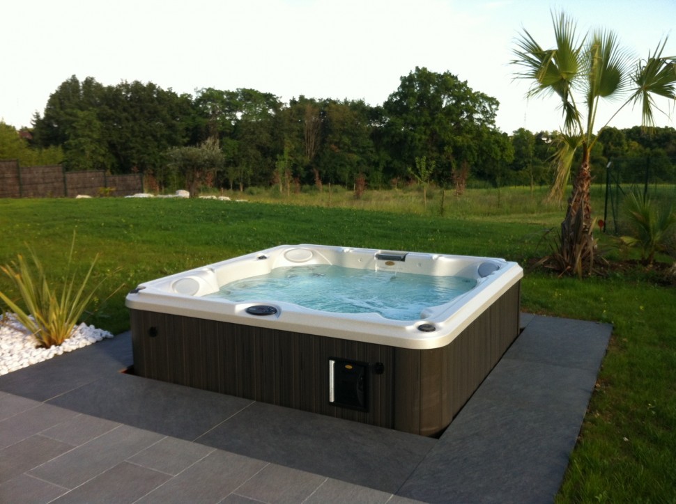 Спа-бассейн Jacuzzi J-235 (рис.11) Спа-бассейн Jacuzzi J-235 (рис.11)