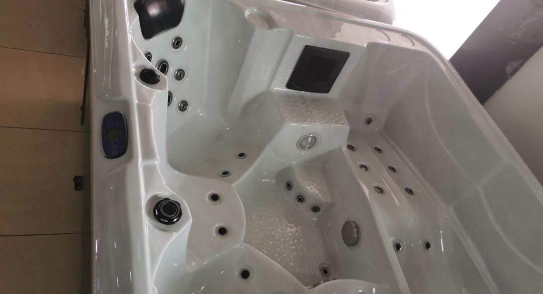Мини спа-бассейн Joy Spa JY 8020 (рис.4) Мини спа-бассейн Joy Spa JY 8020 (рис.4)