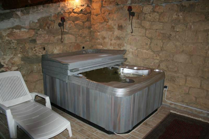 спа-бассейн Coast Spas Aruba (рис.4) спа-бассейн Coast Spas Aruba (рис.4)