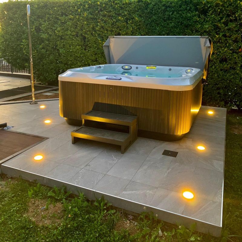 Спа-бассейн Jacuzzi J-235 (рис.7) Спа-бассейн Jacuzzi J-235 (рис.7)