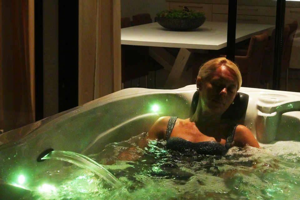 Спа бассейн Passion Spas Signature Spa Desire (рис.4) Спа бассейн Passion Spas Signature Spa Desire (рис.4)