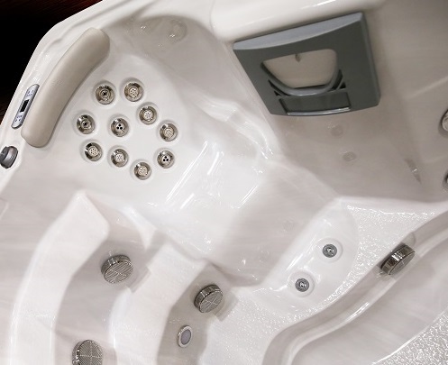 Плавательный спа-бассейн Jacuzzi J-16 PowerPro (рис.8) Плавательный спа-бассейн Jacuzzi J-16 PowerPro (рис.8)